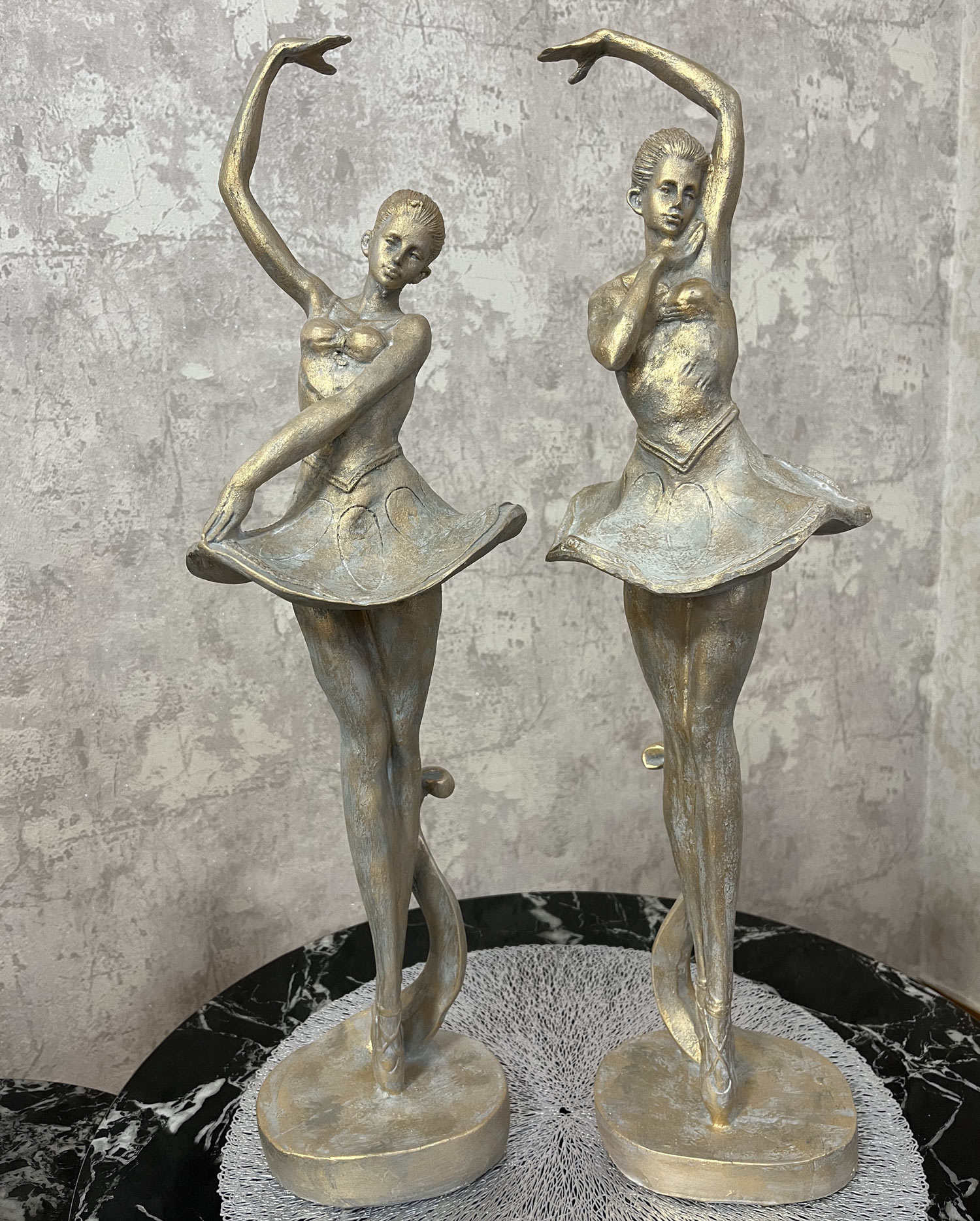 رقصنده , باله , پلی استر , مجسمه ,  ,   gallery sero , گالری سرو , دو قلو رقصنده باله